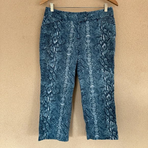 Zac & Rachel high rise stretch snake print capri pants | Sz 10 - Picture 2 of 6